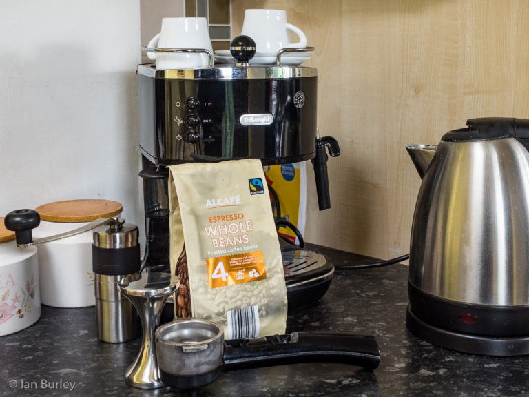 Aldi Alcafé Espresso Whole Coffee Beans review Ian Burley